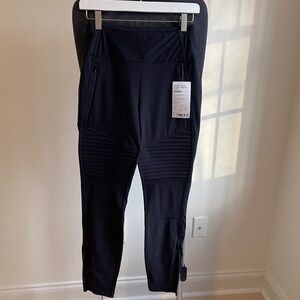 NWT Athleta Headlands Hybrid Moto Tight Black Size 6